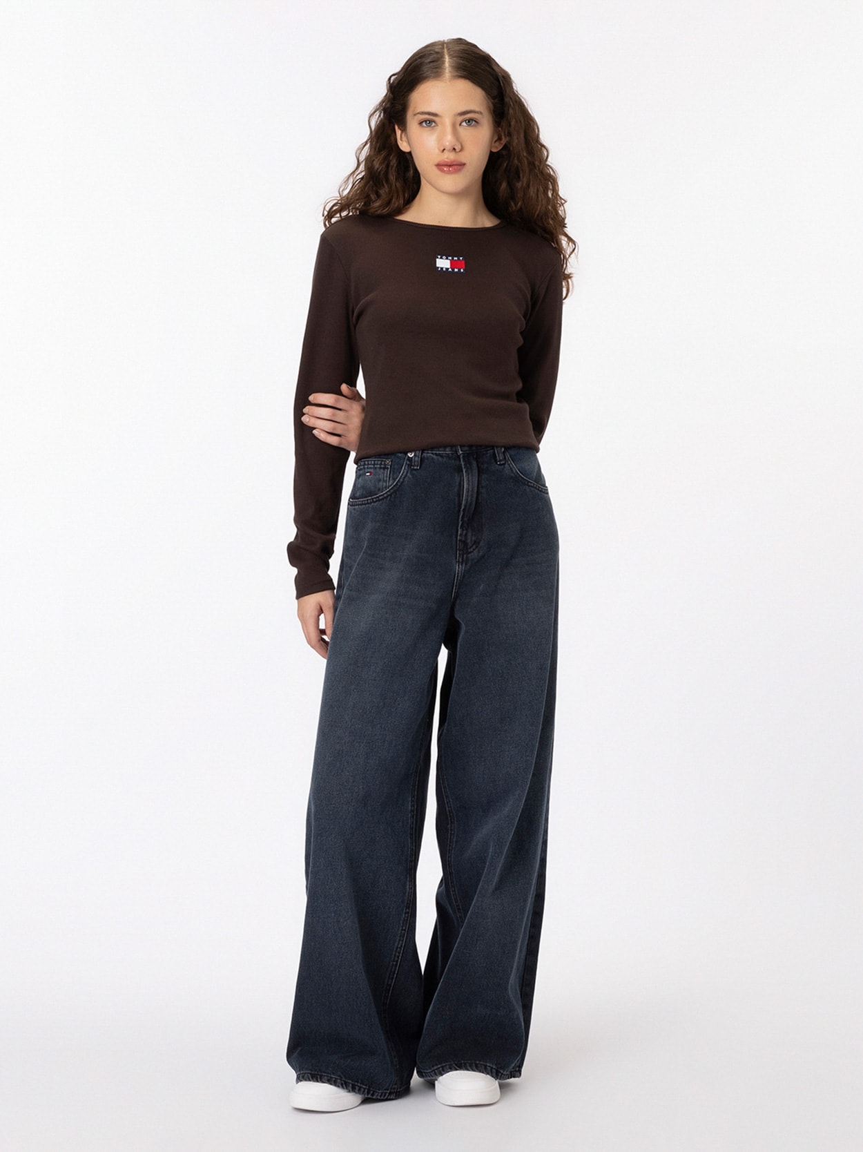 Camiseta Tommy Badge Slim de Manga Longa