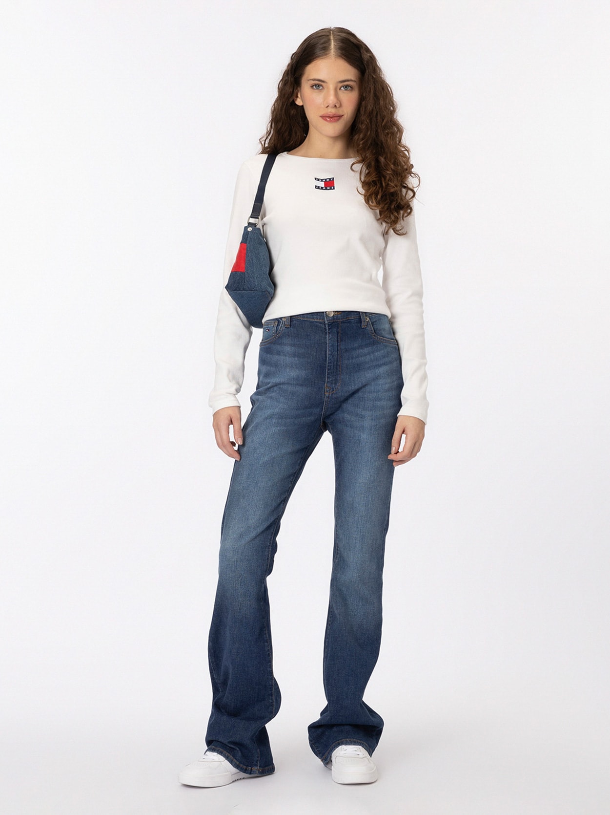 Camiseta Tommy Badge Slim de Manga Longa