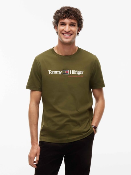 Camiseta Tommy Hilfiger com Gola C
