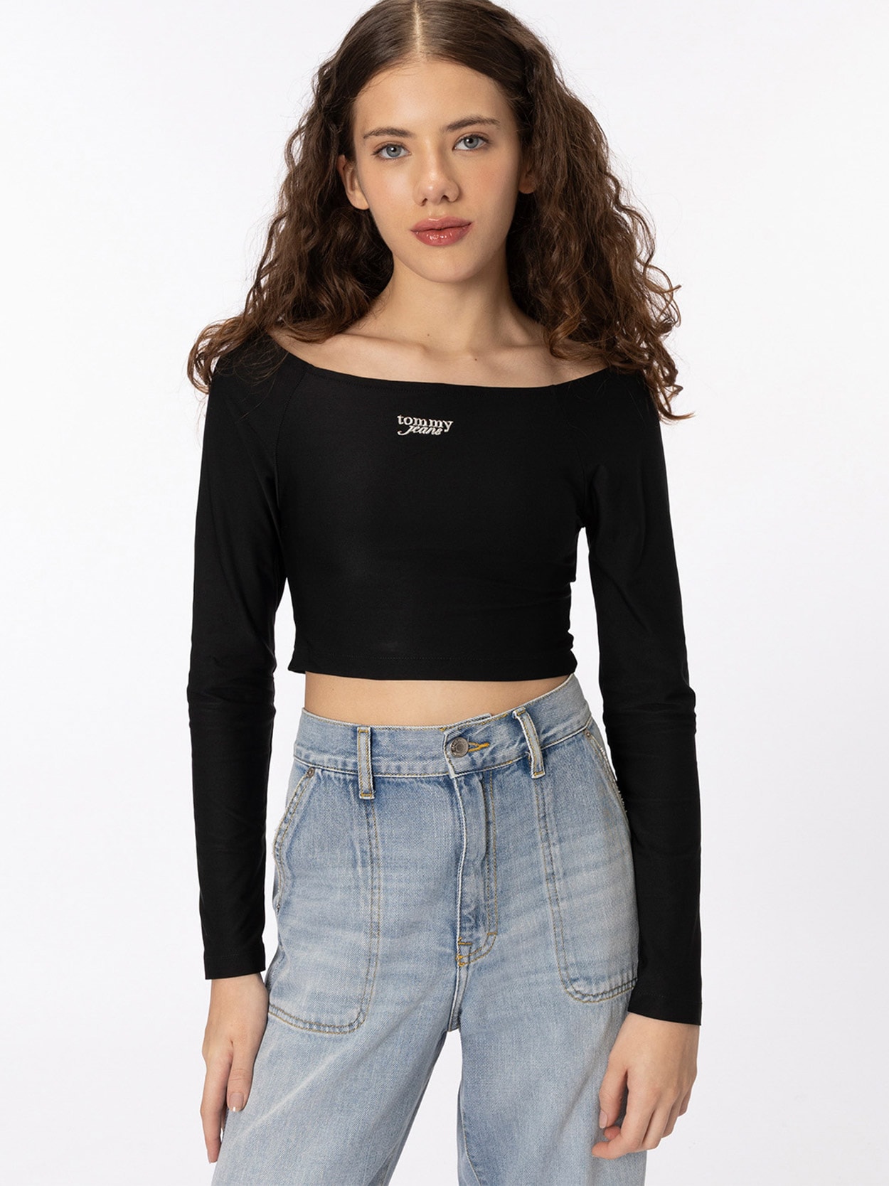 Cropped tommy jeans ombro a ombro com aplicação metalizada