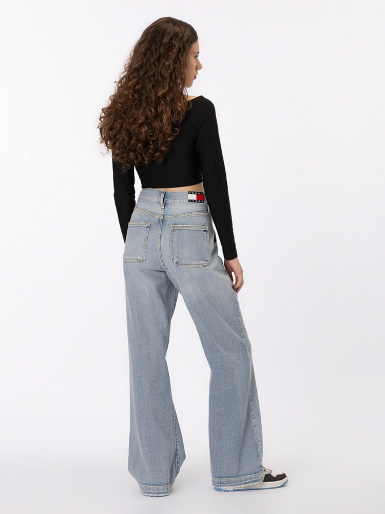 Cropped tommy jeans ombro a ombro com aplicação metalizada