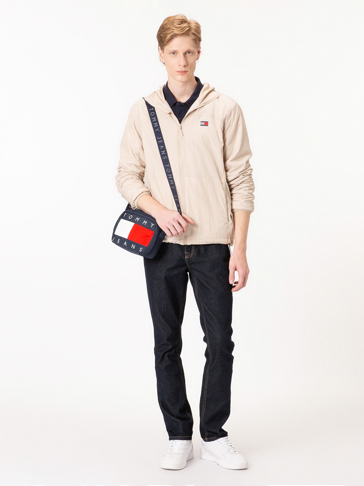 Jaqueta Fleece e Logo Refletivo