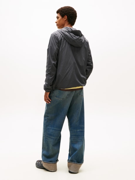 Jaqueta Fleece e Logo Refletivo