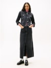 Jaqueta Jeans Trucker com Tachas