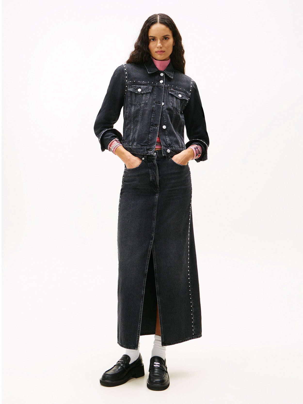 Jaqueta Jeans Trucker com Tachas
