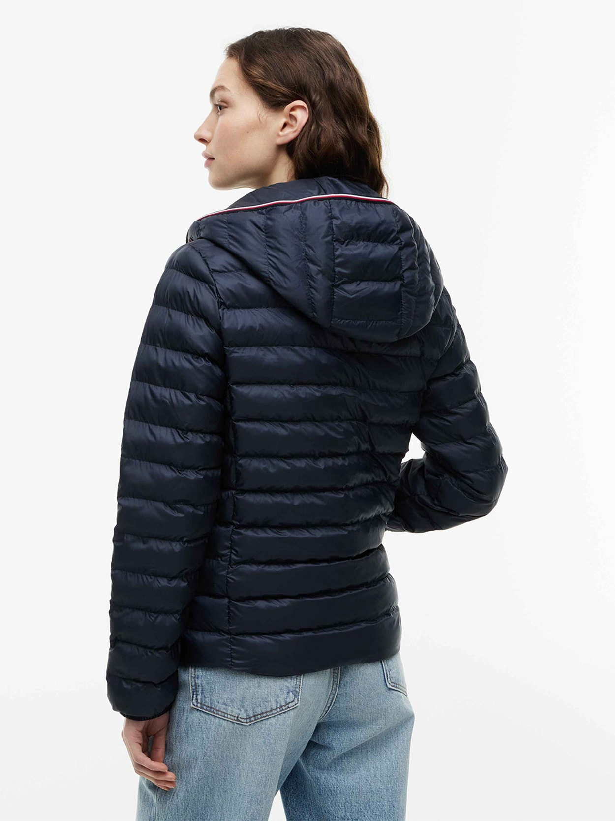 Jaqueta Puffer Clássica com Capuz Removível e Zíper