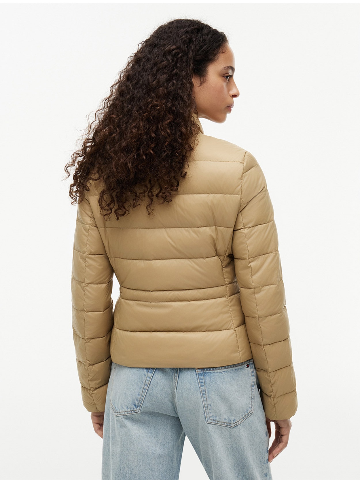 Jaqueta Puffer Slim Leve com Enchimento de Plumas