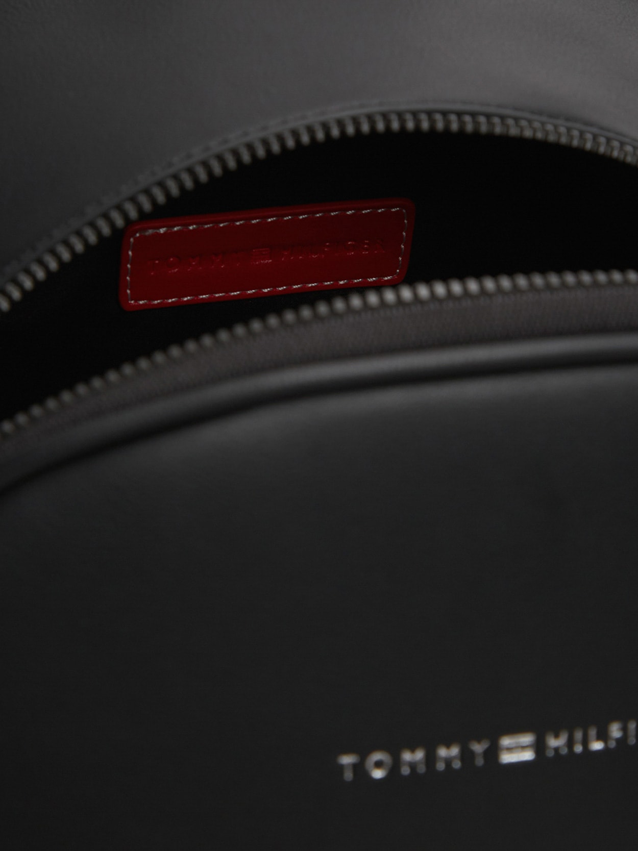 Mochila Metro Alças Acolchoadas e Compartimento para Laptop