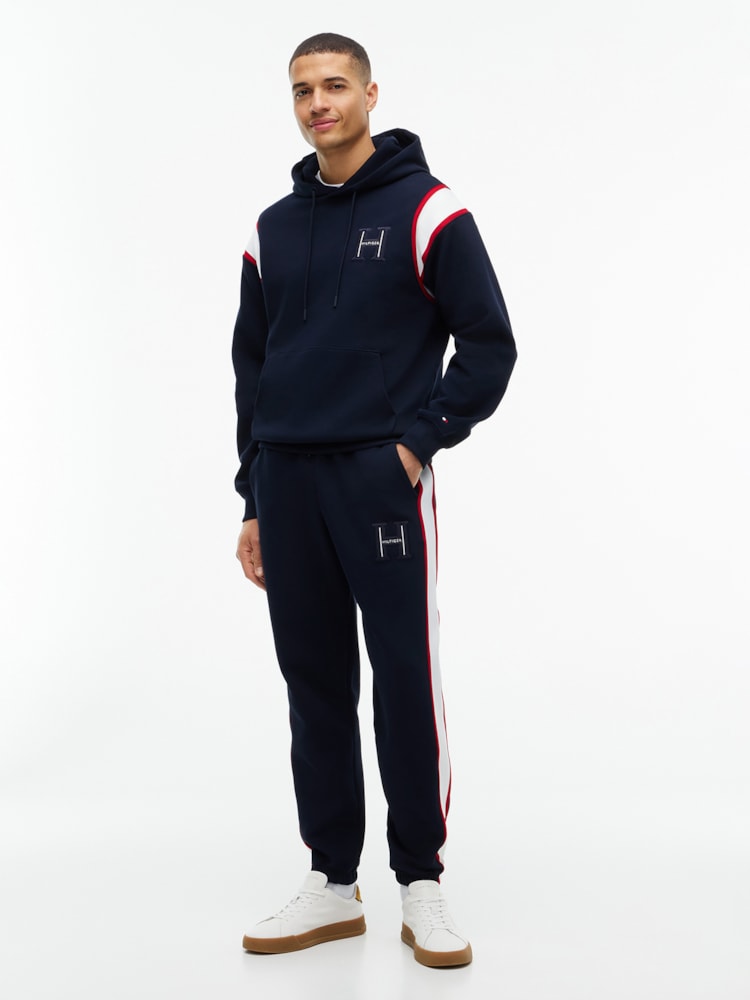 Moletom com Capuz Varsity com Listra Contrastante