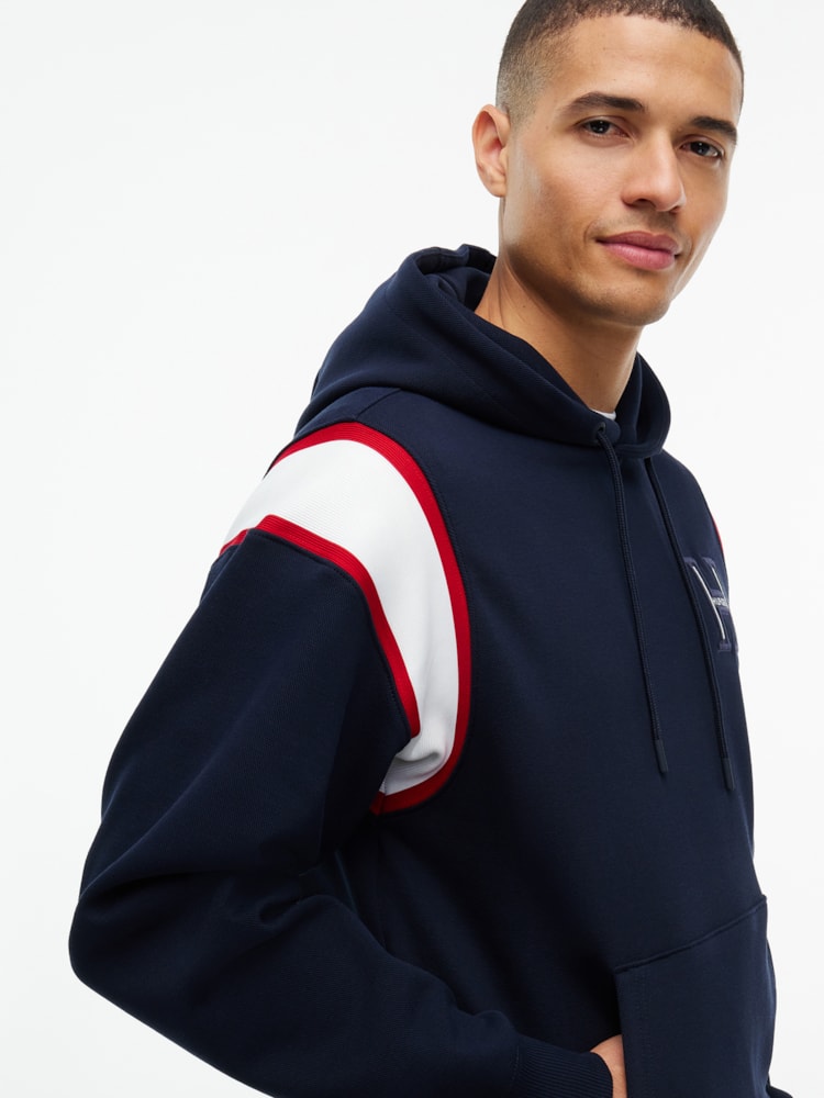 Moletom com Capuz Varsity com Listra Contrastante