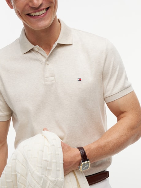 Polo de Modelagem Regular com Bordado da Bandeira