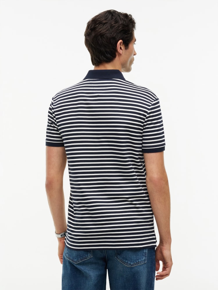 Polo de Modelagem Regular com Bordado da Bandeira