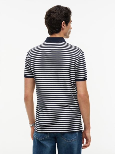 Polo de Modelagem Regular com Bordado da Bandeira