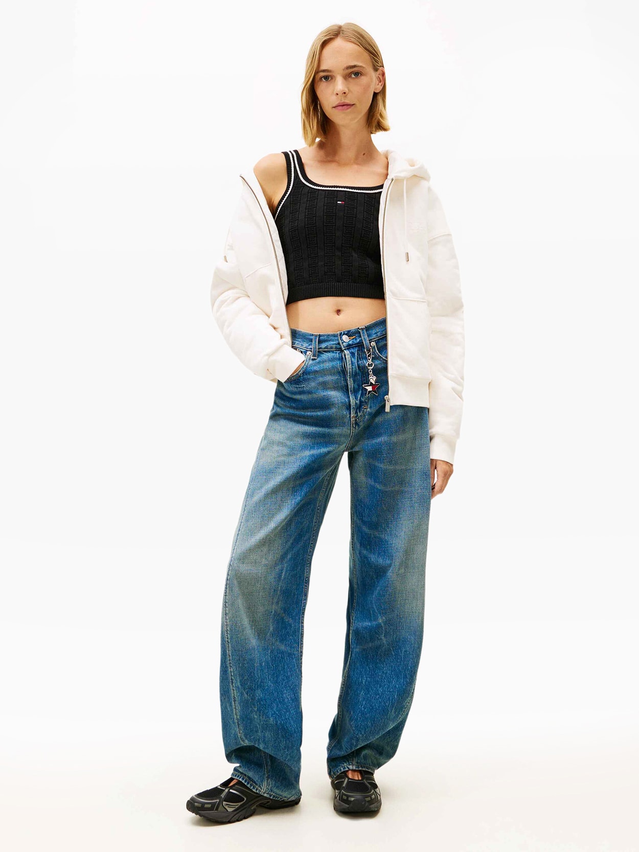 Regata Cropped de Tricô com Detalhe Contrastante Tommy Jeans