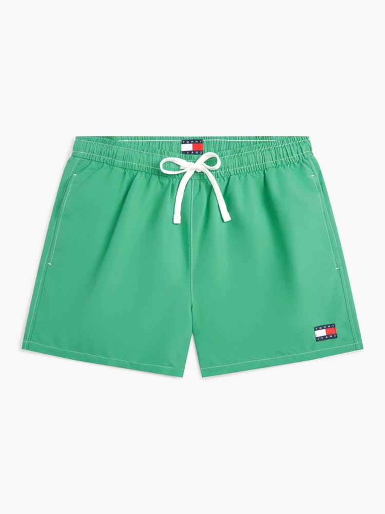 Short Médio Cordão de Ajuste Liso