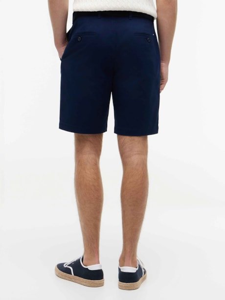 Shorts Chino Denton Slim Reto com Cinto
