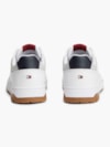 Tênis Basketball com Solado Cleat e Couro