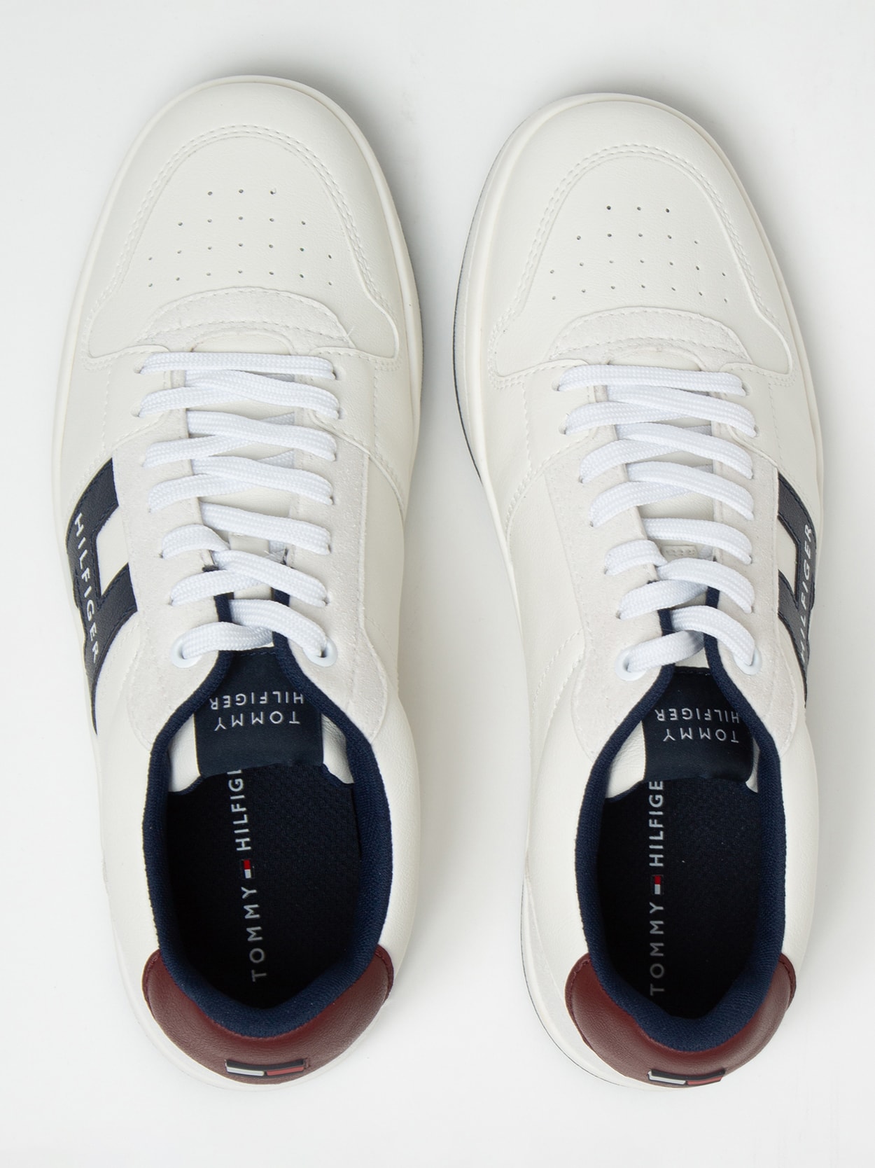 Tênis com Detalhe Lateral TH Tommy Hilfiger