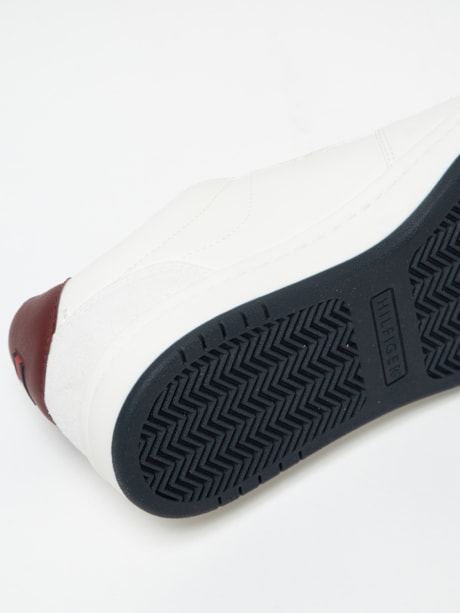 Tênis com Detalhe Lateral TH Tommy Hilfiger