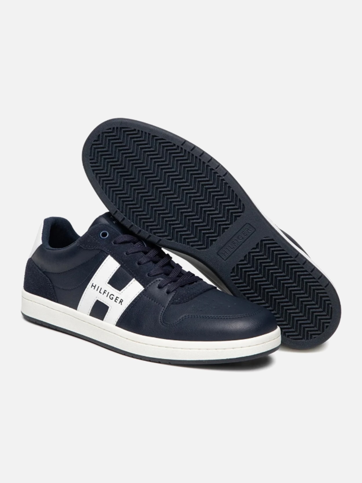 Tênis com Detalhe Lateral TH Tommy Hilfiger