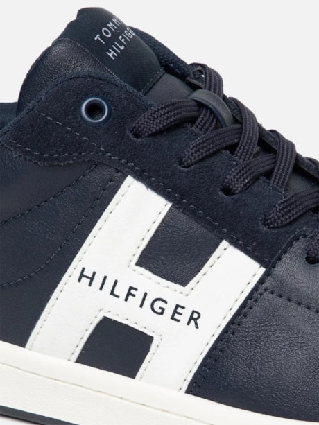 Tênis com Detalhe Lateral TH Tommy Hilfiger